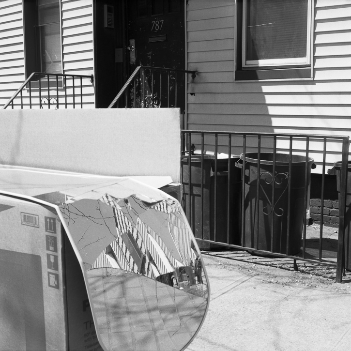 Daniel A. Echevarria Photography | Above the Spill: Photographs of Greenpoint, Brooklyn