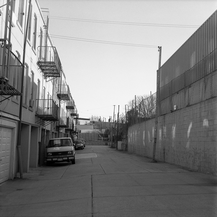 Daniel A. Echevarria Photography | Above the Spill: Photographs of Greenpoint, Brooklyn